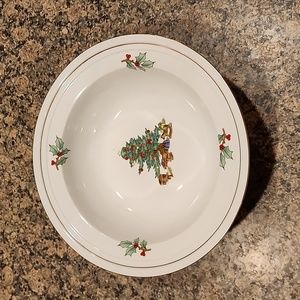 Holiday Hostess Christmas Tree Gold Rimmed Bowl With Holly, 9 3/4"